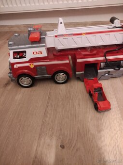 Tlapkova patrola - hasičský vůz - 2