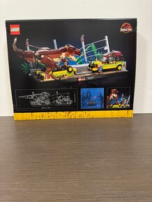 Lego 76956 Útěk T-Rexe - 2