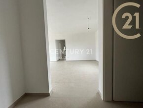 Prodej bytu 4+kk (95 m2) s privátní střešní terasou s výhled - 2