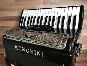 Akordeon (harmonika, heligonka) Menghini - 2