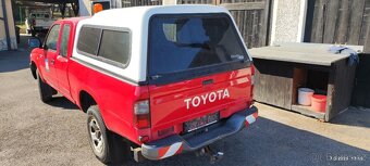 Toyota Hilux hardtop - 2
