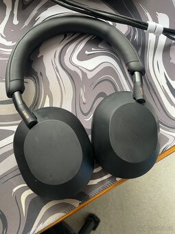 Sluchátka Sony WH1000-xm5 - 2