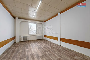 Pronájem kanceláře, 22 m², v Horšovském Týně, ul. Zahradní - 2