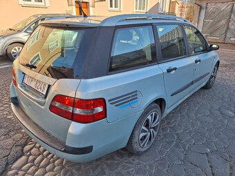 Stilo 1.6 benzín 76kW, kombi, platná STK - 2