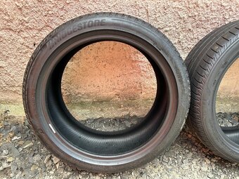 Prodám gumy 255/40/19 Bridgestone - 2
