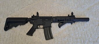 Airsoft zbran - 2