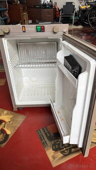 Lednice, lednička, trojkombinace Electrolux - 2