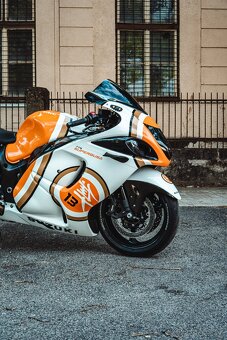 SUZUKI GSX-R 1300 HAYABUSA 2.gen - 2