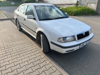 Škoda Octavia 1,6 74kw - 2