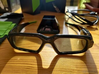 NVIDIA GeForce 3D vision - 2