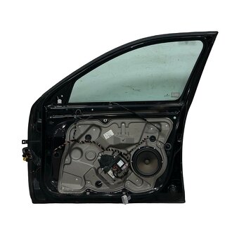 Pravé přední dveře černá metalíza LF9R Škoda Octavia 2 2007 - 2