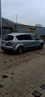 Ford S-Max 7 míst - 2