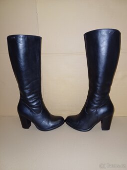 Černé kožené kozačky vel. 37 - 2