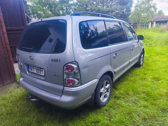 Hyundai Trajet - 2
