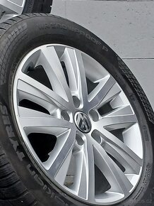 Pěkná zimní orig alu VW Multivan, Transportér 235/55/17 8mm - 2