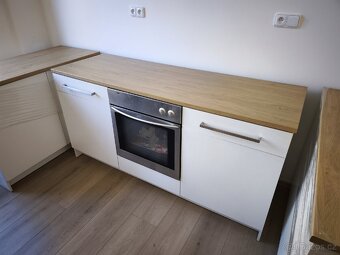 Kuchyně IKEA KNOXHULT - 2