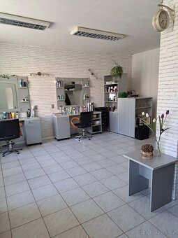 Přenechám kadeřnický salon - 2