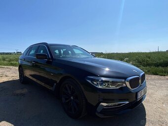 BMW 520d xDrive Touring LuxuryLine 2018 122tkm 4x4 klima ČR - 2