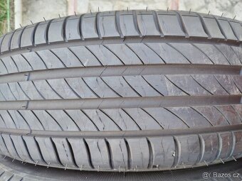 195/65/16 letní pneu MICHELIN 195 65 16 - 2