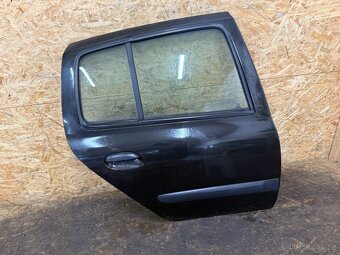 NASTROJENÉ PRAVÉ ZADNÍ DVEŘE RENAULT CLIO 2001-2005 - 2