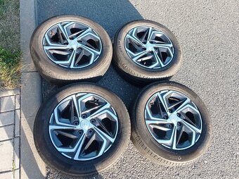 Stav novych 16" originál HYUNDAI i30, možno i Kia Ceed - 2