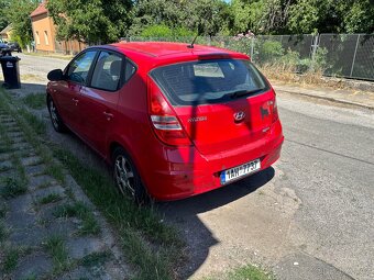 Hyundai I30 1,6 CRDi 66 Kw - 2