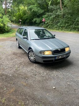 Škoda Octavia 1.6 - 2
