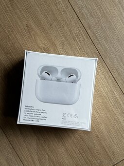 AirPods Pro nové - 2