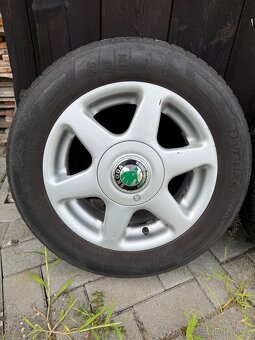 Prodám originální alu kola na Škoda Felicia - 2
