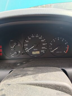 Mazda 323 GLX 1.6 i Na ND - 2