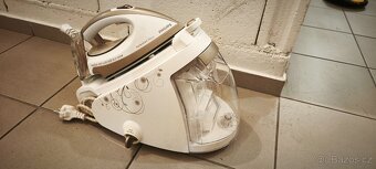 Parní generátor Philips PerfectCare Silence - 2
