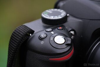 Nikon D3200 - 2