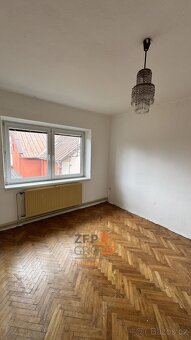 Prodej rodinného domu o rozloze 92 m², ulice Střelnice, Hole - 2