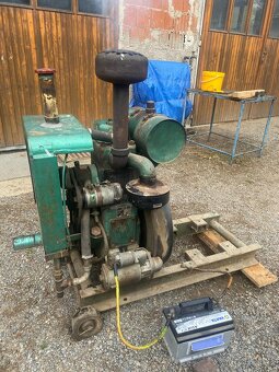 Stabilní motor Slavia 1S100K - 2