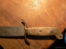 Starý vojenský tesák - 2