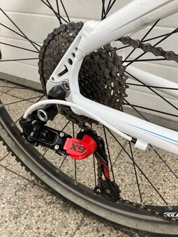 Dámské dětské Force amelia 26" velikost (S 14,5) - 2