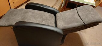 Relaxační polohovatelné křeslo - 2