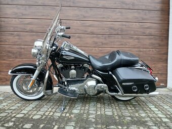 Harley-Davidson FLHRC Road King Classic 88 - 2