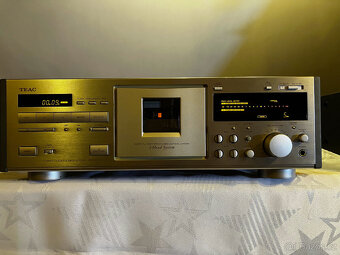 Teac V7000 - 2