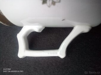 Hrnek , prodána nevěsta - 2