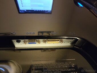 Monitor LG w2353v-pf - 2