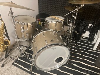 Remo Mastertouch USA - 2