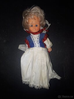 Panenka  lidový kroj - 2