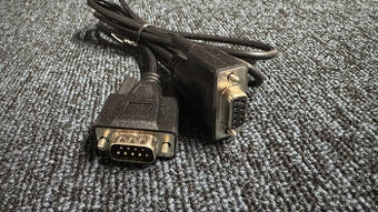 Komunikační kabel RS232 na propojení PC a UPS APC - 2