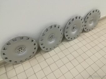 VW poklice originál 16 palců - 2