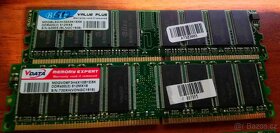 DDR1 pameti 10+ kusu, otestovane cena na vsechny - 2