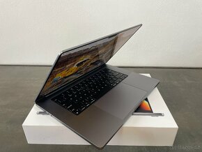 MacBook Pro 16" 2021 M1 Pro 16GB / 500GB / SG - 2