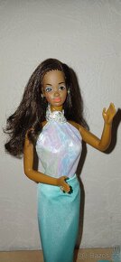 Rezervace - Barbie panenka raritní Magic moves Christie 1985 - 2