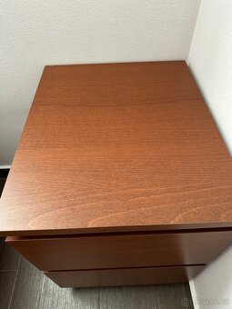 Nocni stolek Ikea Malm - 2