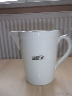 STARÁ PORCELÁNOVÁ ODMĚRKA - 1000 Gr. - 2